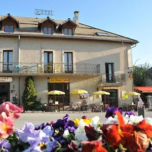 Chez Le Poète 2* Selonnet