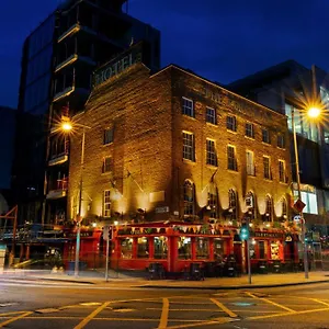 Отель The Ferryman Townhouse